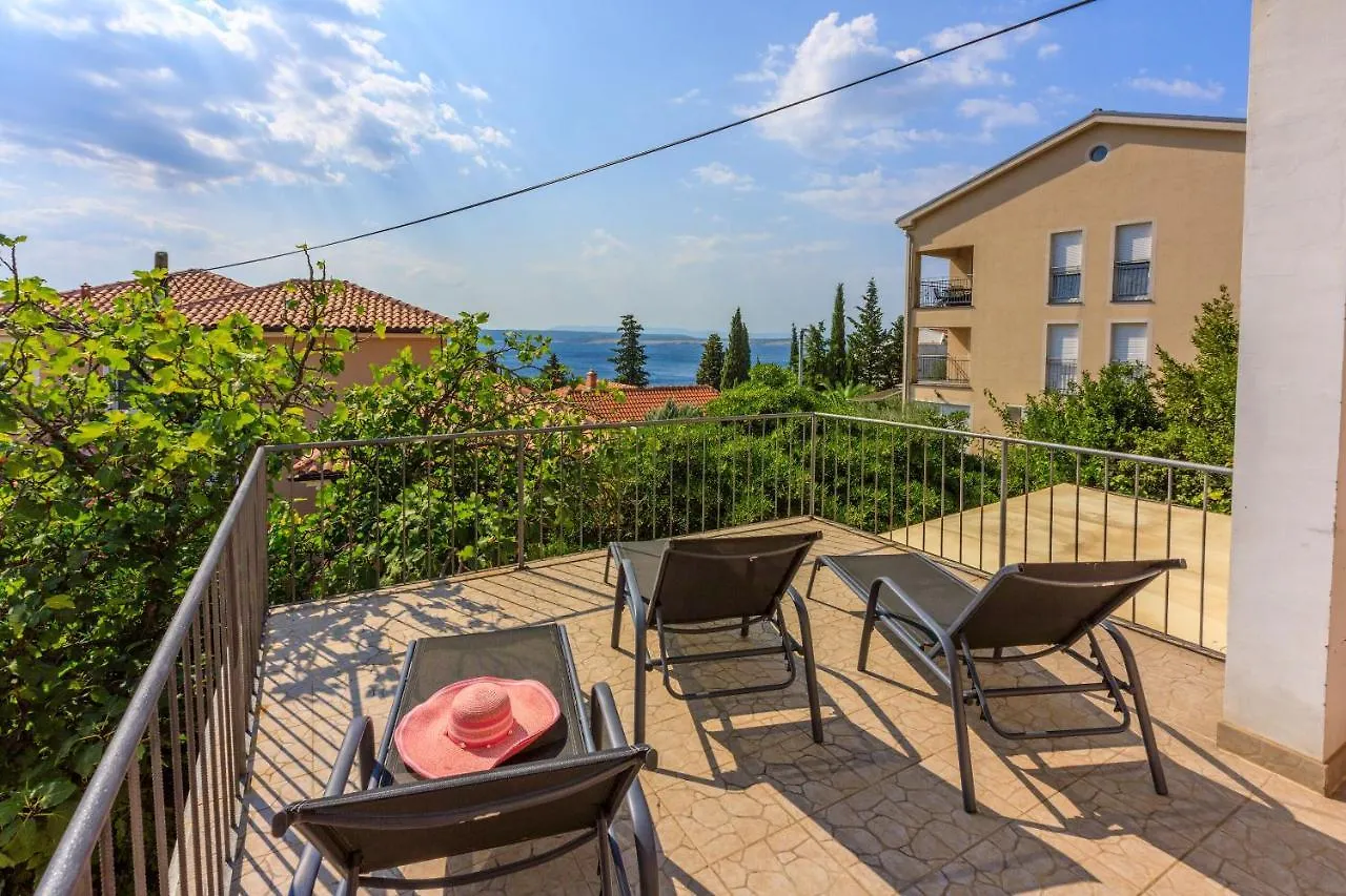 Apartments Bartulin Crikvenica 0*,  Croatia